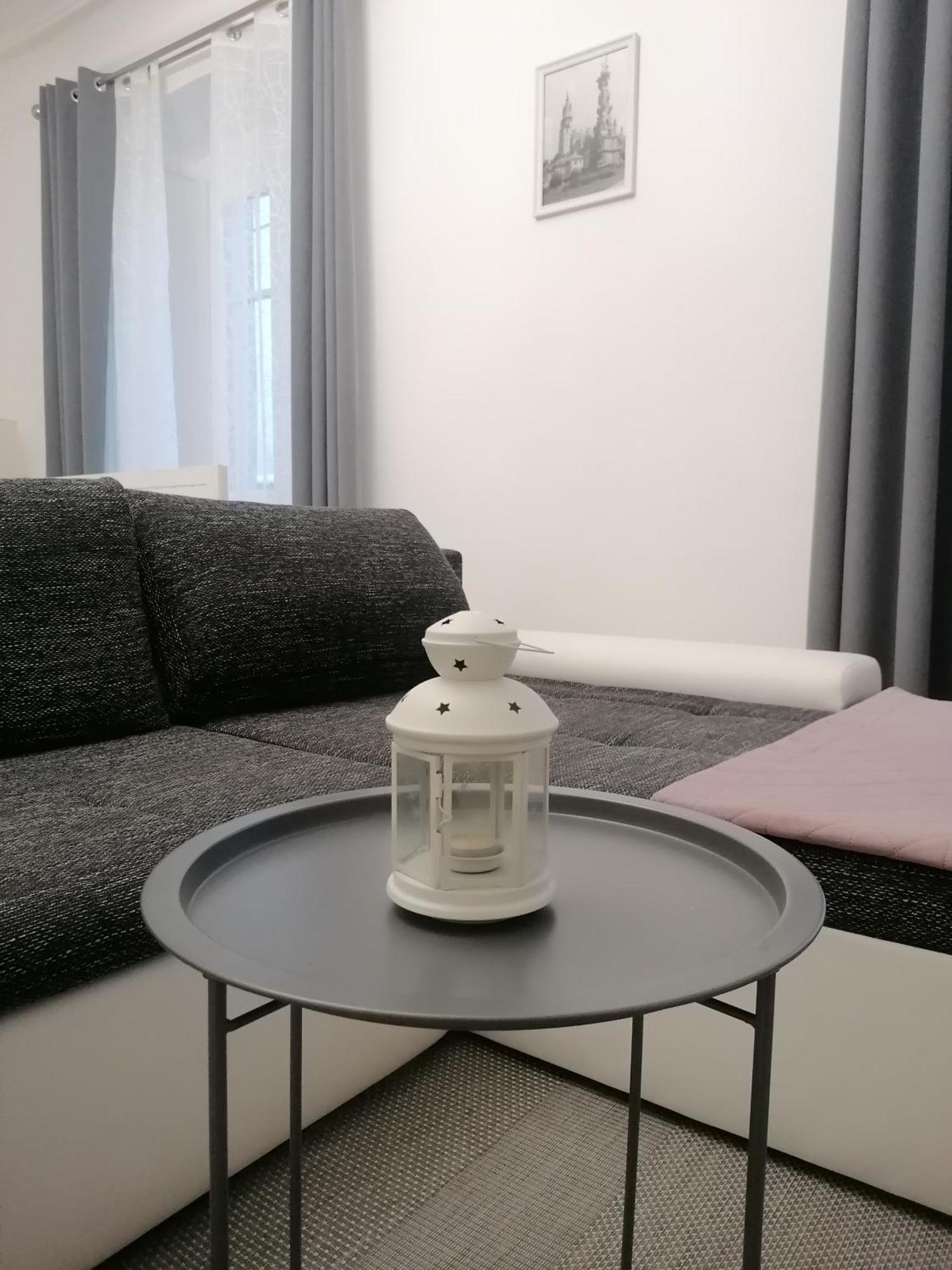 Krizkov Dom Apartment Кремница Екстериор снимка