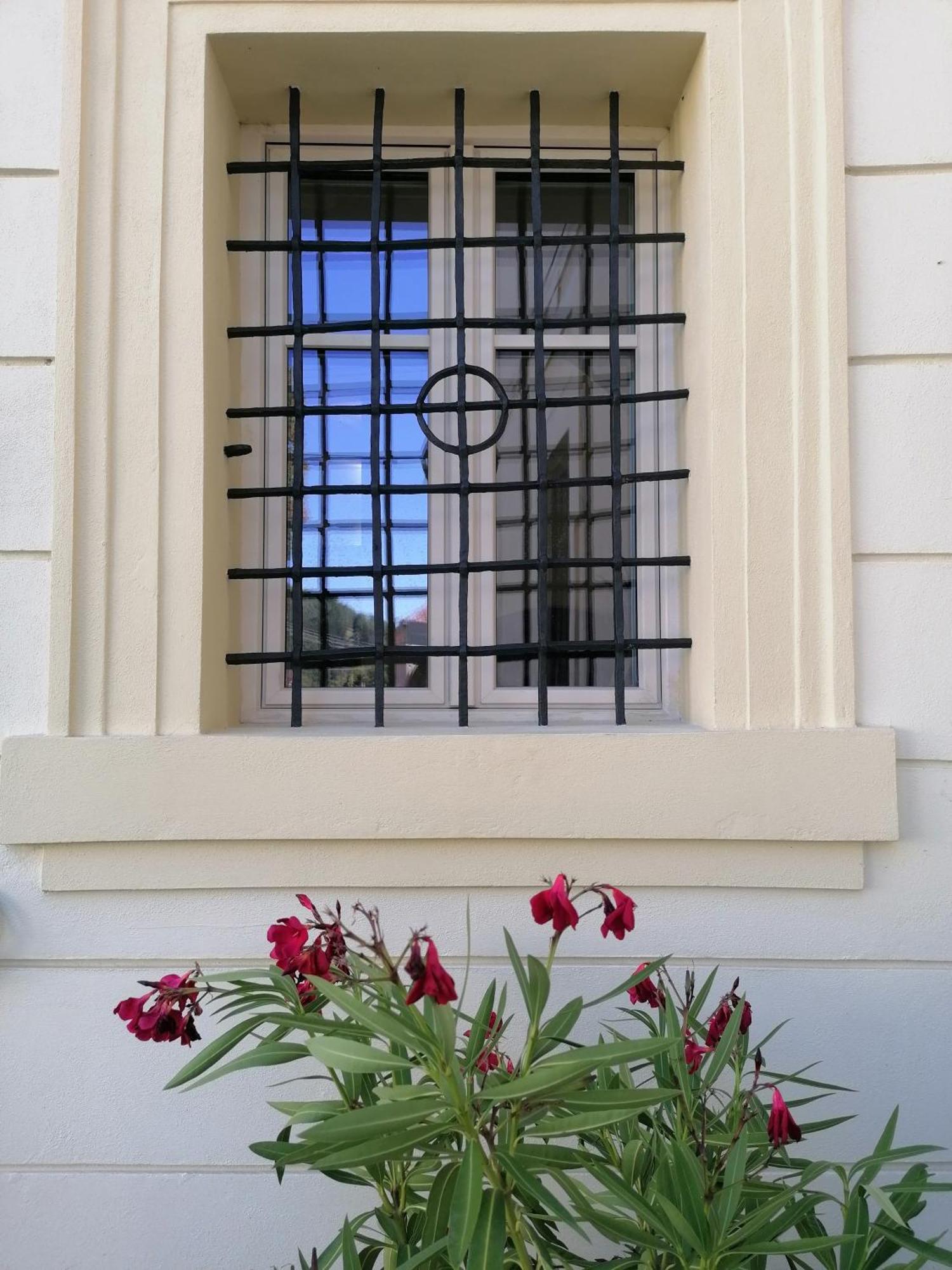 Krizkov Dom Apartment Кремница Екстериор снимка